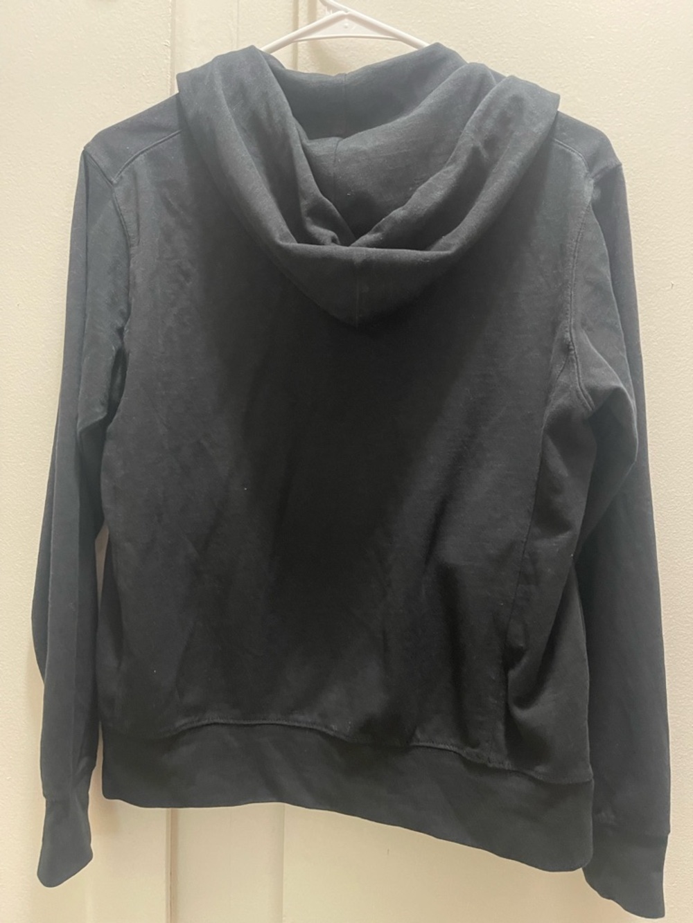 Uniqlo Black Zip Hoodie with Drawstring Hood - Picture 4 of 4